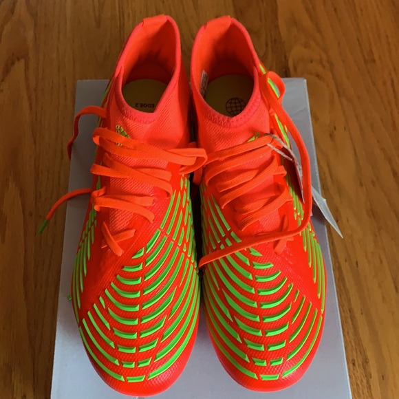 ❤️SOLD❤️Adidas predator edge.2 fg soccer cleats! Unisex - Picture 3 of 6
